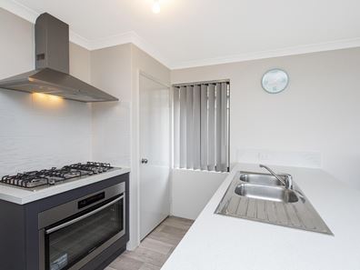 27 Sandringham Road, Baldivis WA 6171