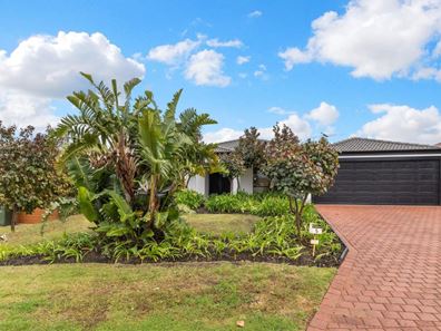 5 Dilkera Place, Quinns Rocks WA 6030