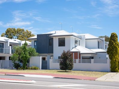 8/13 Coolbellup Ave, Coolbellup WA 6163