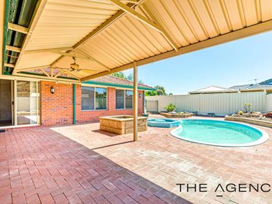 4 Endeavour Court, Thornlie WA 6108