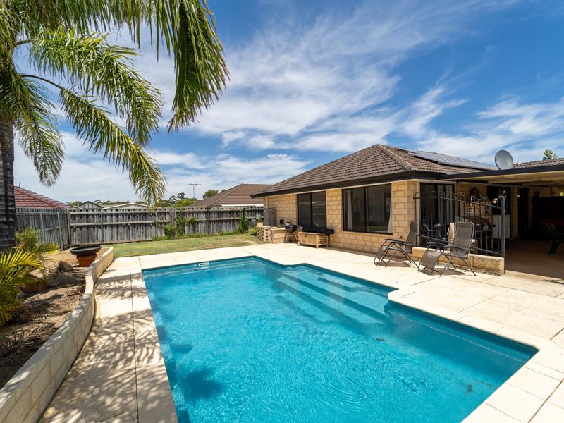 8 Baluchi Way, Henley Brook WA 6055