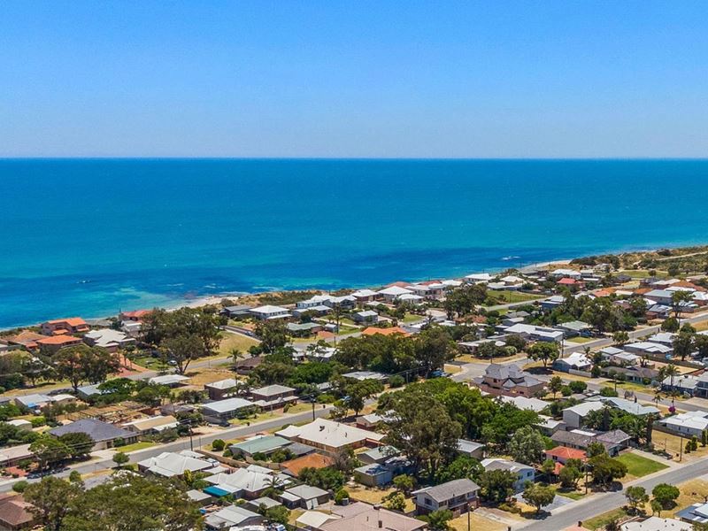 18 Galatea Road, Falcon