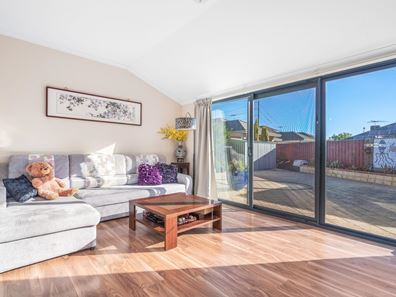30 Samuel Loop, Canning Vale WA 6155