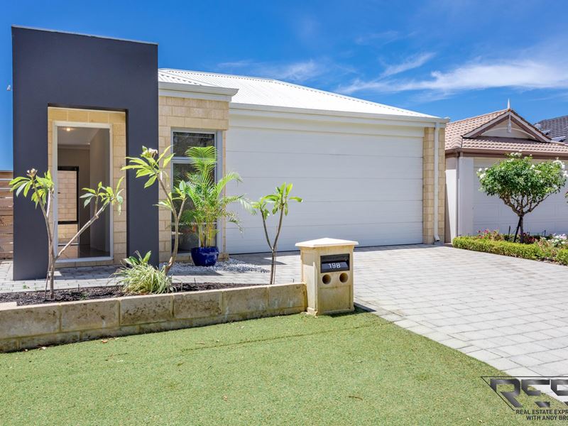 19B Baystone Parade, Harrisdale