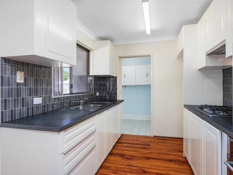 18 Greenway Avenue, Thornlie