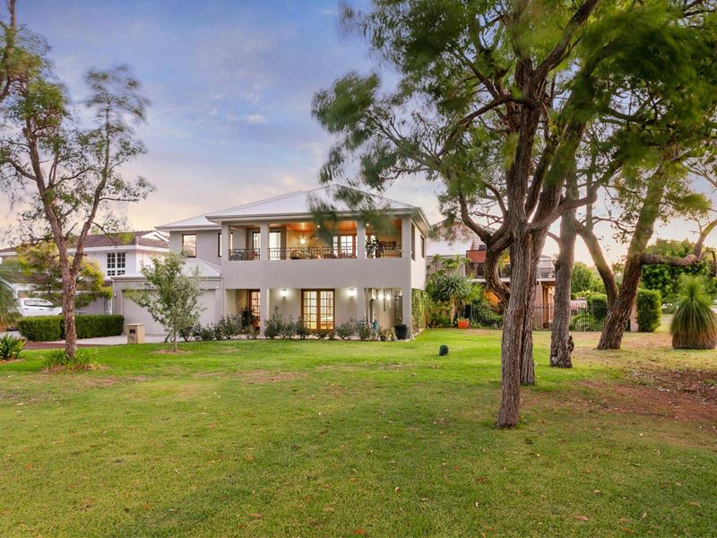 94 Stoneham Road, Attadale