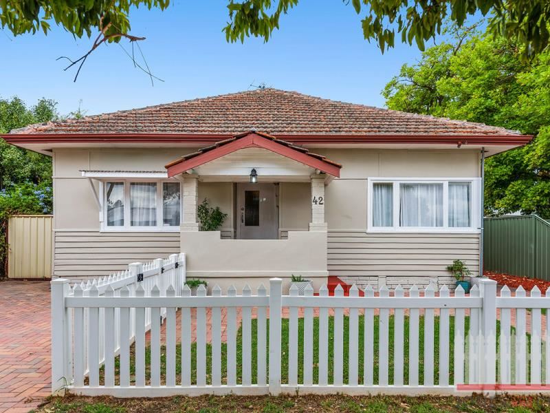 42 Kidman Avenue, South Guildford