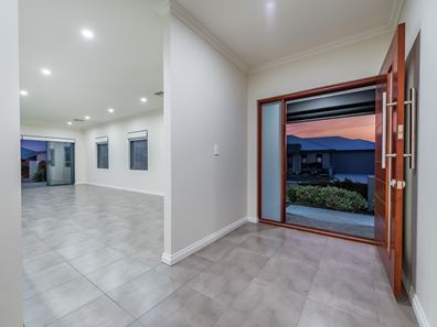 25 Wandering Way, Alkimos WA 6038