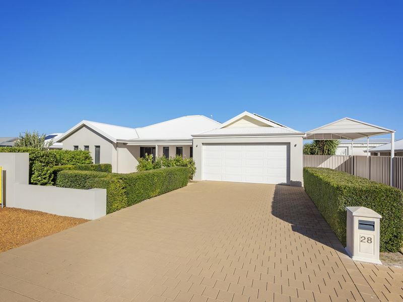 28 Wave Crest Circle, Drummond Cove WA 6532