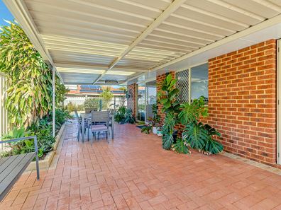 16 Bonanza Court, Huntingdale WA 6110