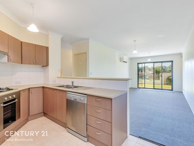 12/17 Southdown Place, Thornlie WA 6108