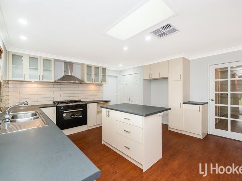 12 Rainbow Court, Gosnells