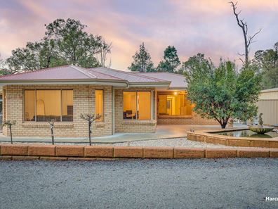 17 Stevens Road, Bedfordale WA 6112