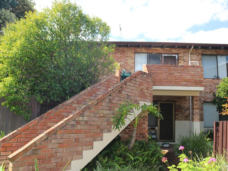 7/16 Monash Avenue, Nedlands