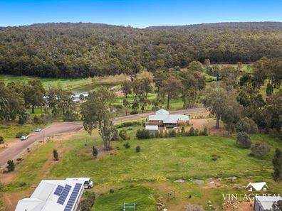 10 Honeybush Vista, Jarrahdale WA 6124