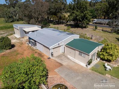 28 Thompson Crescent, Lake Clifton WA 6215