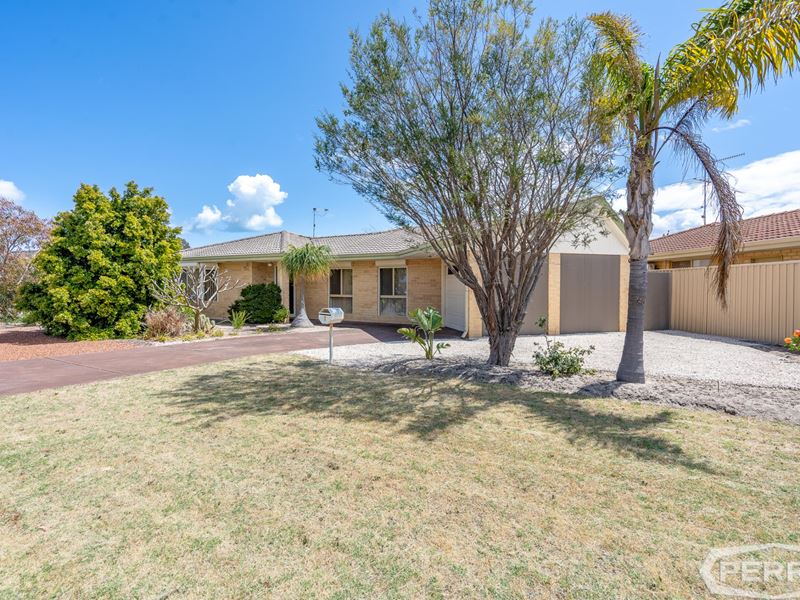 1 Throssell Court, Greenfields