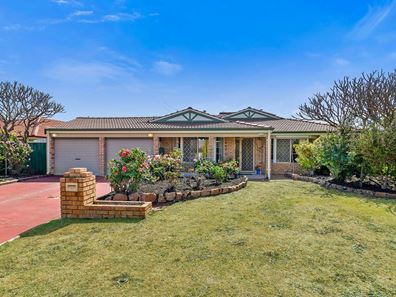 5 Alola Court, Alexander Heights WA 6064