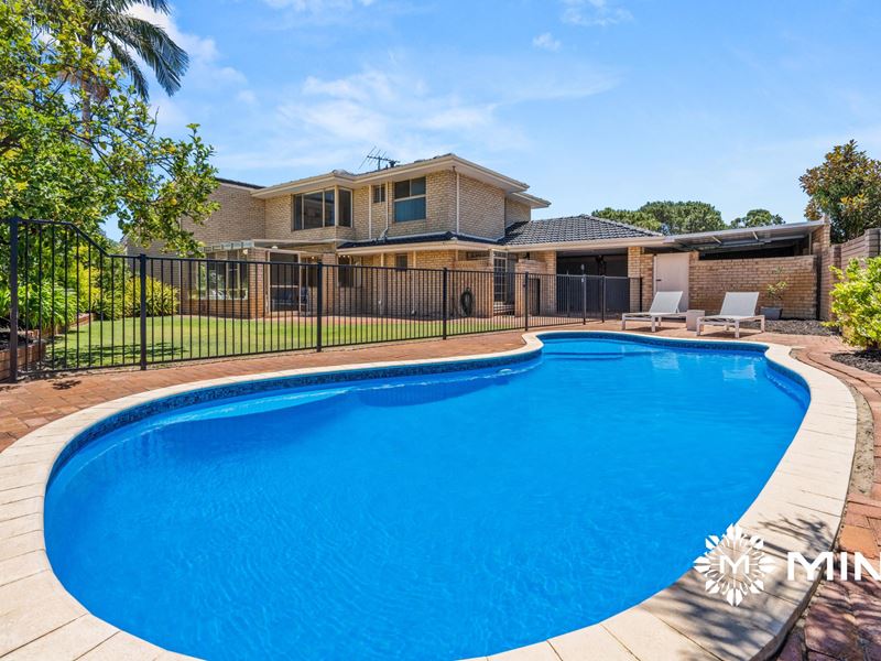 2 Whitnell Gardens, Murdoch