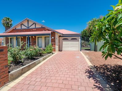 5 Madden Place, Huntingdale WA 6110