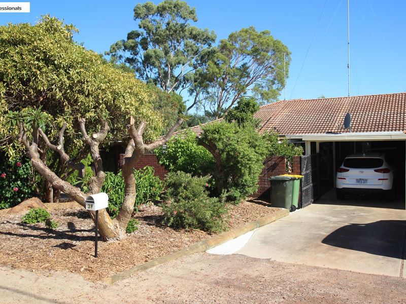 3F Jackson Street, Waroona