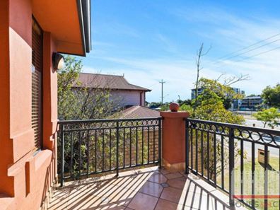 9 Plowman Circle, Maylands WA 6051