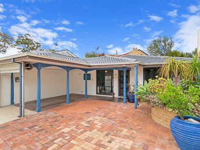 55B Kempenfeldt Avenue, Sorrento WA 6020