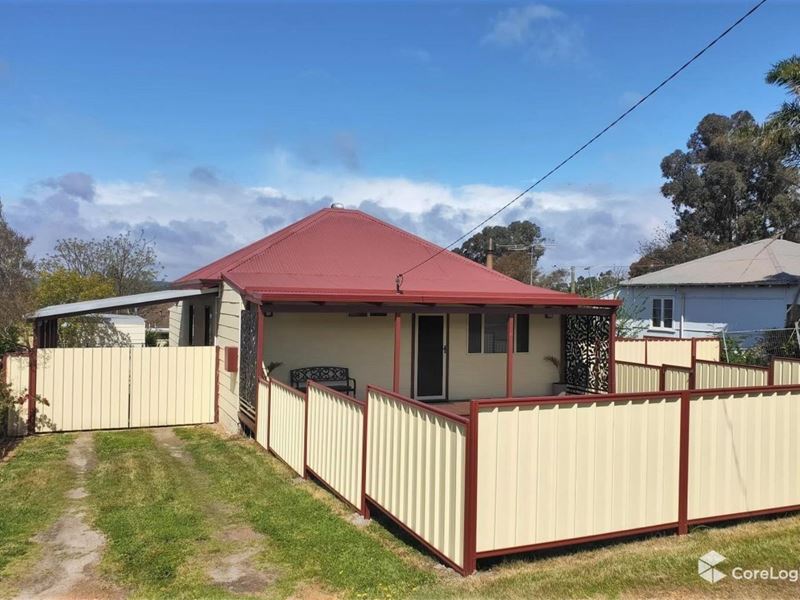 13 Wylam Road, Collie