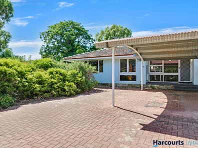 11D Shalford Way, Girrawheen WA 6064