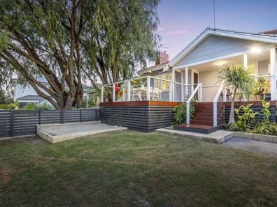 153 Woodside Street, Doubleview WA 6018