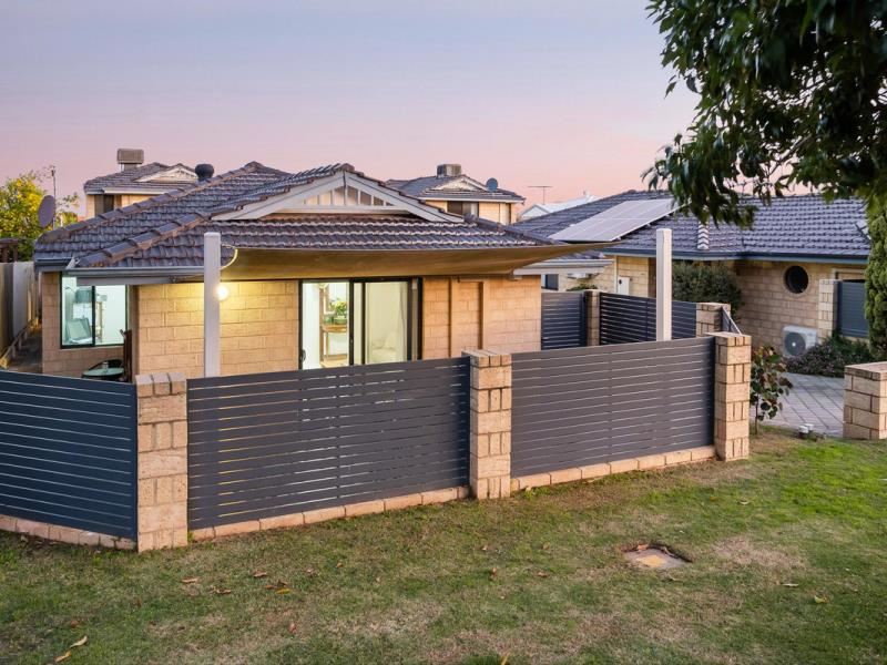 2/28 Tuart Street, Yokine