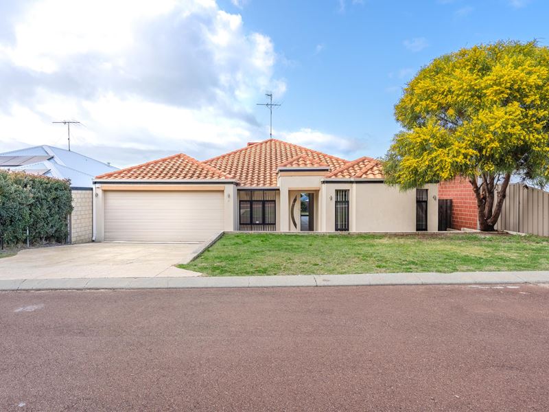 4/4 Maywood Way, Wannanup