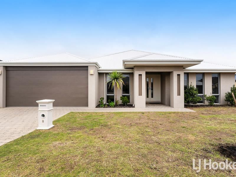 8 Dowerin Circuit, Lakelands