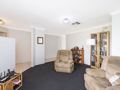 4 Largs Way, Port Kennedy WA 6172