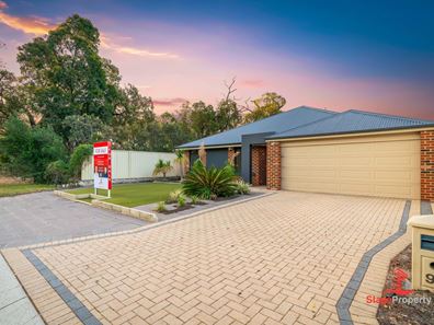 99 Kingsway, Madeley WA 6065