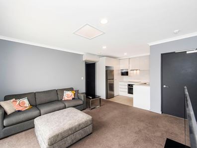 7/17 Gladstone Street, Perth WA 6000