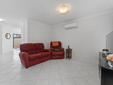 8/87 Cuthbertson Drive, Cooloongup WA 6168