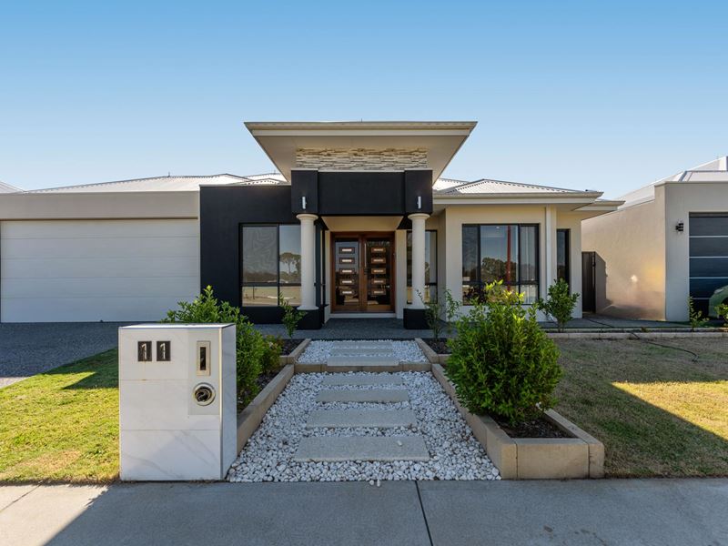 11 Langshan Street, Southern River