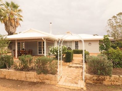 169 Manmanning Road, Wongan Hills WA 6603