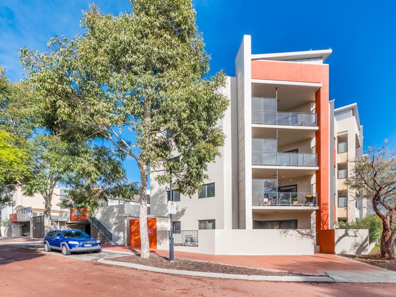 49/2 Molloy Promenade, Joondalup