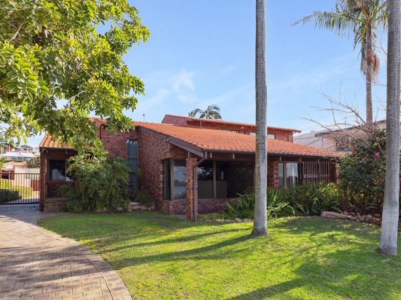 77 The Esplanade, Mount Pleasant WA 6153