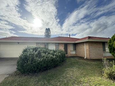 5 Blee Court, Rockingham WA 6168