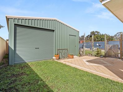 11 Jansz Road, Dalyellup WA 6230