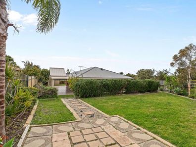 10 Nalder Way, Clarkson WA 6030