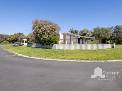 2 Midas Street, Carey Park WA 6230