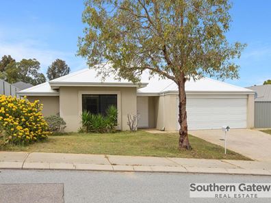 9 Shaftesbury Way, Wellard WA 6170