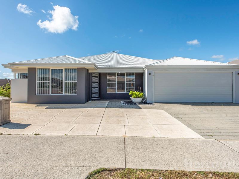 18 Battrass Loop, Baldivis WA 6171