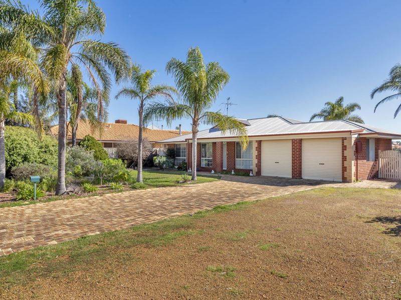 13 Delta Drive, South Yunderup WA 6208