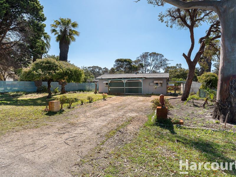 8 Mistral Street, Falcon