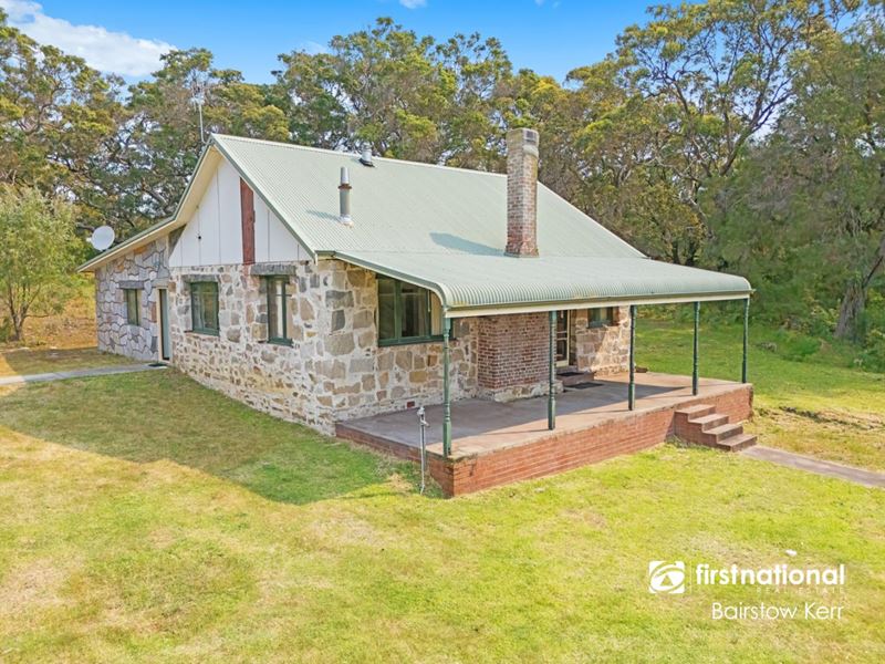 29 Shoal Bay Retreat, Big Grove WA 6330